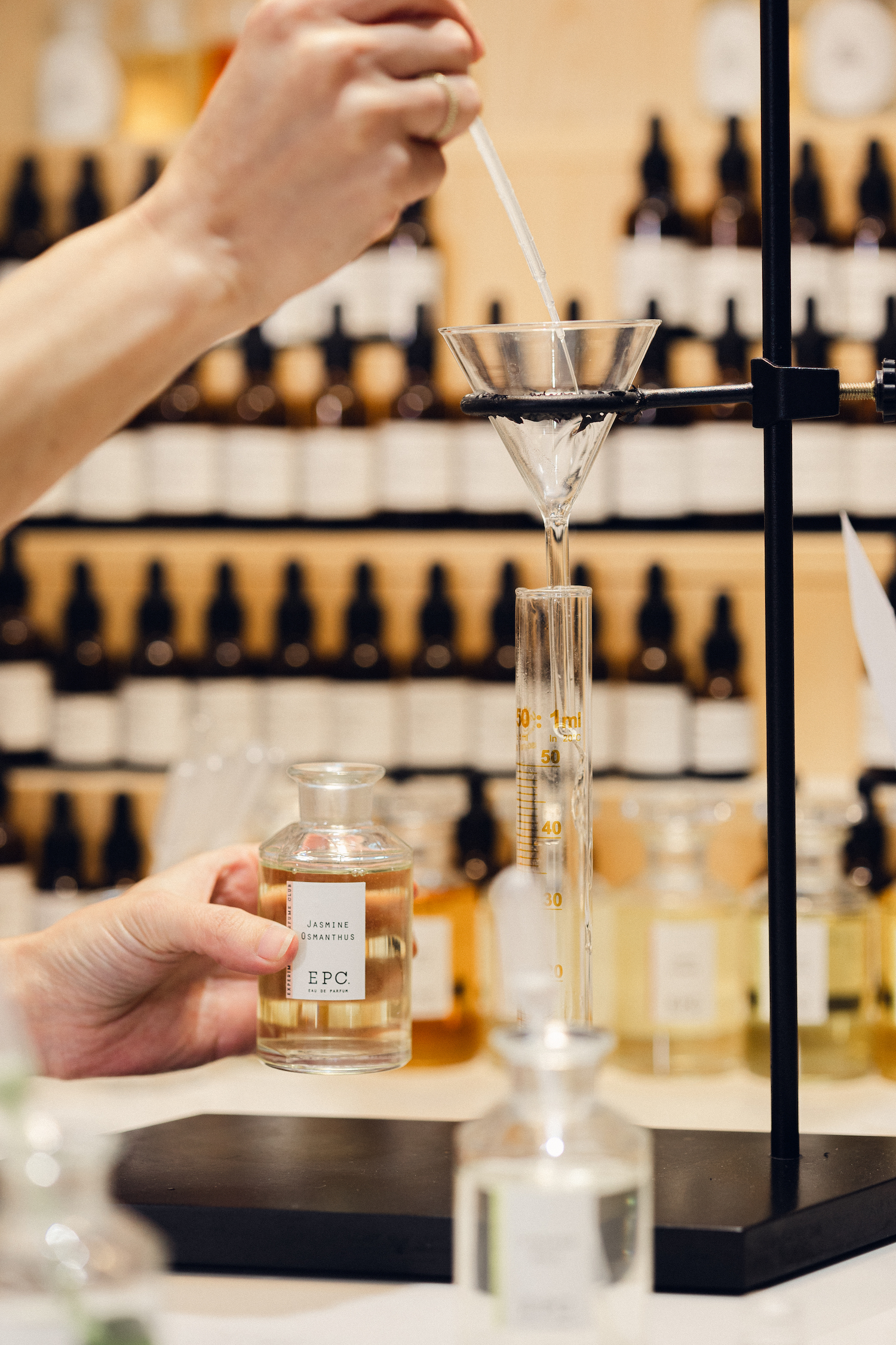 Blending Consultation Bespoke fragrance