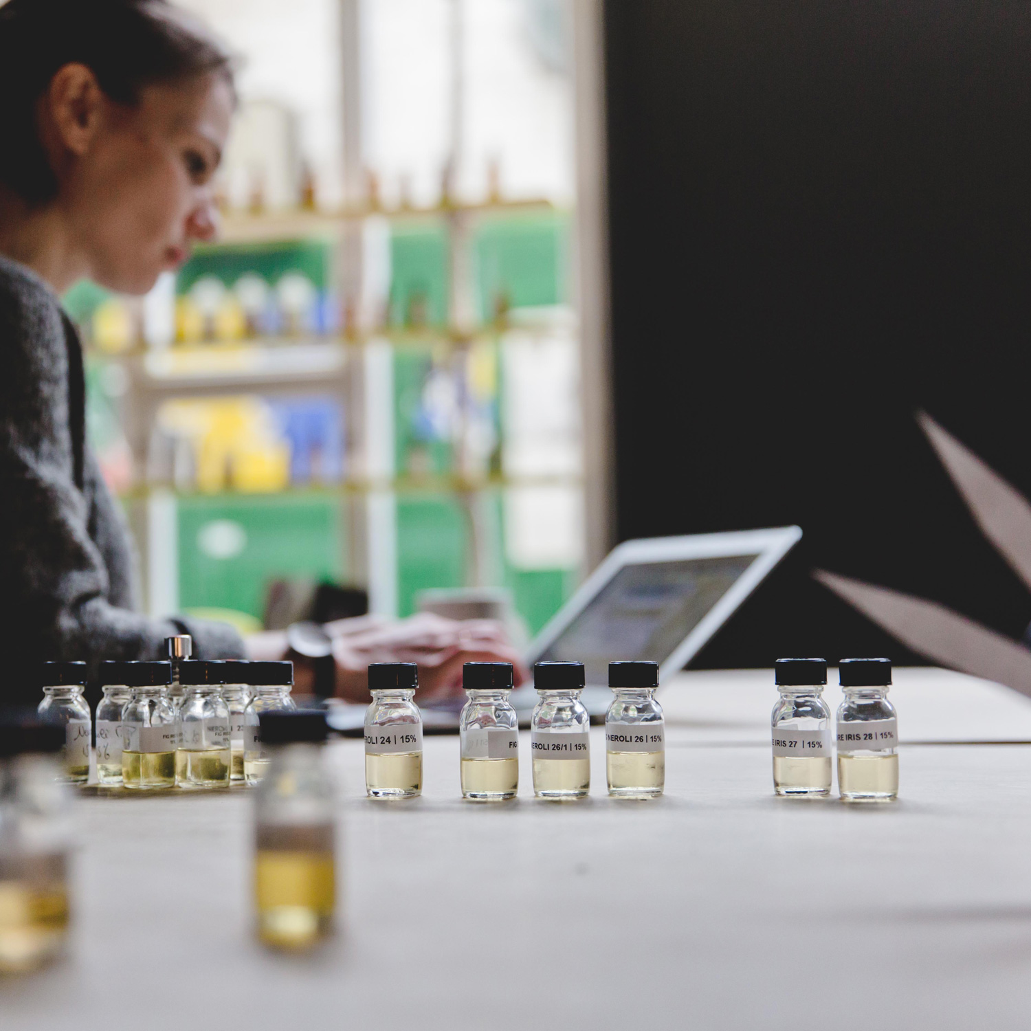 Online Perfume Course with Emmanuelle Moeglin